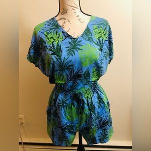 Premium Challis Terno Shorts set.. Fit to s-large brand new without tag..